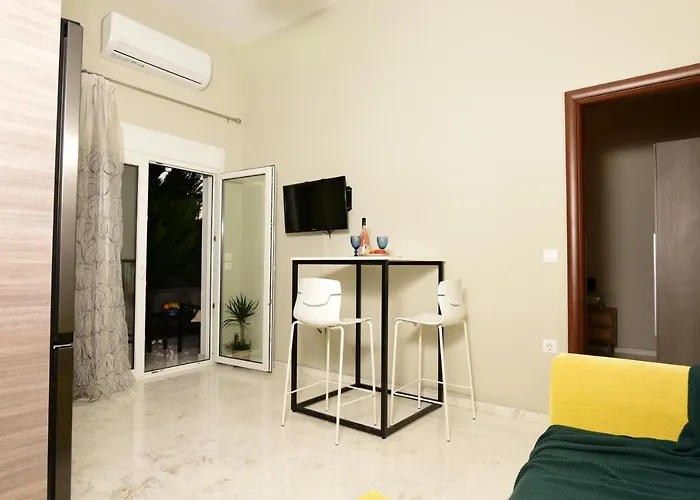 Jasmine Garden - Yard * Ρέθυμνο