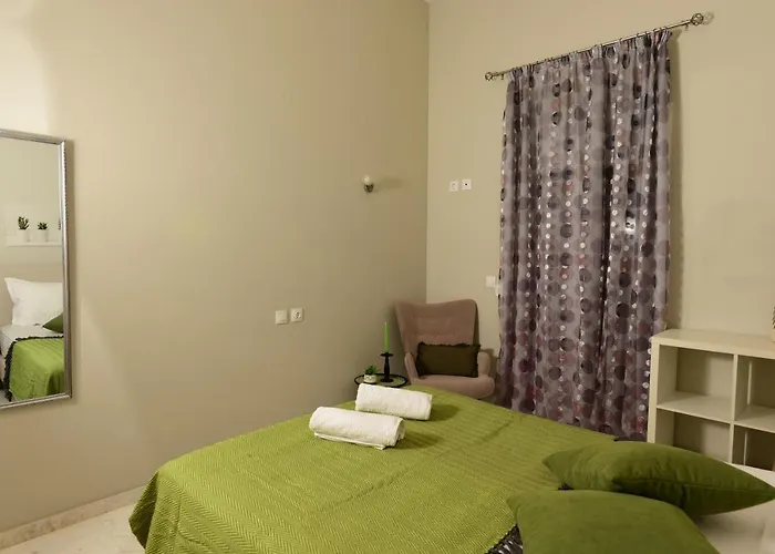 Apartment Jasmine Garden - Yard *